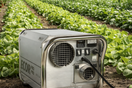 Greenhouse Humidity Management: Balancing Growth, Energy, and Sustainability